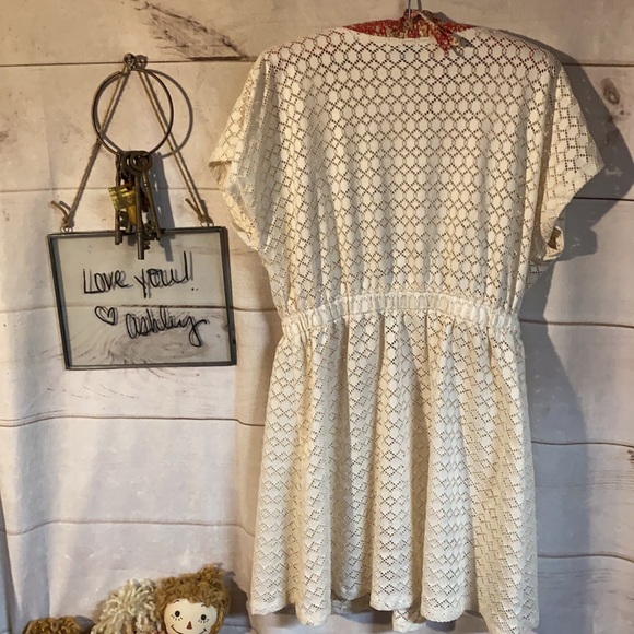 J Valdi; Off White; Eyelet; Swim Cover Up; M - Picture 2 of 12